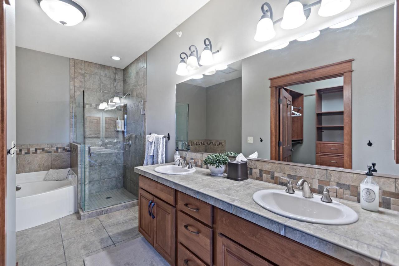 Fabulous Riverstone Retreat Coeur d'Alene Kültér fotó